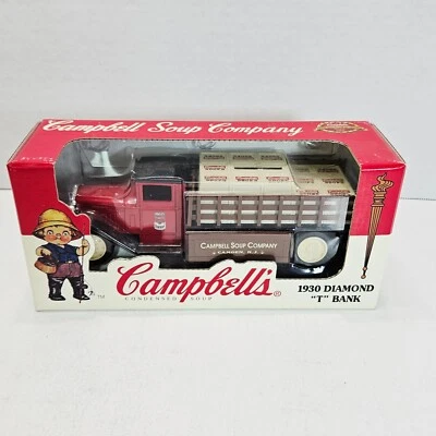 Ertl 1930 Diamond T Campbell's Soup Truck Die Cast Metal Bank 1/38 VTG 1996 - Image 1 of 4