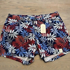 NEW St John’s Bay Floral Shorts 5” Inseam Women’s 14 Blue & Red Stretch - Picture 1 of 16
