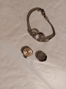 Vintage 17 Jewel Waltham - 10 Diamond Ladies Watch/Band. Free Ship. - Picture 1 of 6