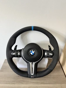 BMW F SERIES alcantara STEERING WHEEL 1 2 3 4 SERIES F20 F22 F30 F32 M2 M3 M4 - Picture 1 of 4