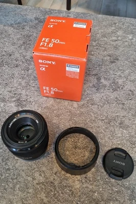 Objectif SONY  FE 50 mm F 1.8 (SEL50F18) full frame - Photo 1/3