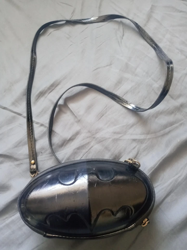 Bolso Bandolera Negro Moldeado Escuadrón Suicida DC Comics Batman con Logo de Murciélago Nuevo con Etiquetas Foto 1 de 4