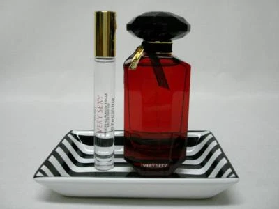 NUEVO VICTORIA'S SECRET ~ MUY SEXY ~ SET DE REGALO 3 PIEZAS FRAGANCIA DÚO + BANDEJA DE TOCADOR!! Foto 1 de 4