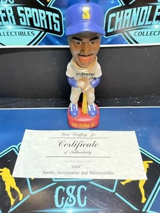 SAMS Ken Griffey Jr. Bobblehead 1st Limited Edition /3000 Mint - Picture 1 of 4