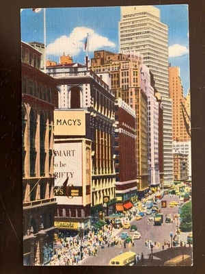 Postcard "Looking North on Broadway from 34th Street" Macy's New York City - Image 1 of 2