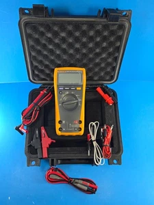 Multímetro Fluke 179 TRMS - Imagen 1 de 8