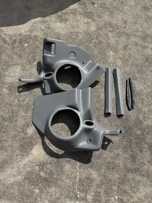 Q-Logic Custom Kick Panel Speaker Mount Pods MUSTANG 2005-2009 Component Q-Forms - Image 1 of 4