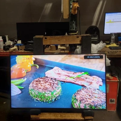 Samsung QN43QN90FAFXZA 43" Neo QLED TV with 4K AI Upscaling - Image 1 of 4