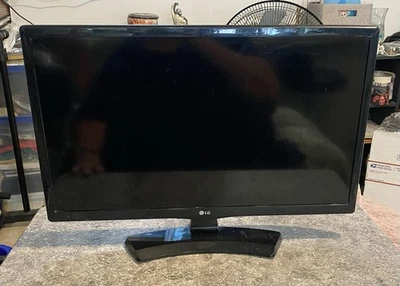 LG 24LB451B , 24” inch Color Monitor, HDMI , Audio & coaxial connectors, Works. - Image 1 of 4