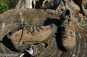 NEU Damen Teva Dalea Mid eVent Major braun Wasser Wandern Wanderschuhe alle Größen - Bild 1 von 1