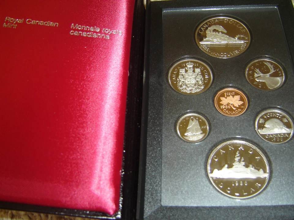 1986 Canada Proof Double Dollar Set (7 Coins Cent to Silver Dollar Mint Set RJ) - Image 1 of 4