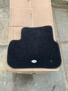 Genuine Land Rover RANGE ROVER Discovery Sport RHD REAR Black Carpet Mats - Picture 1 of 1