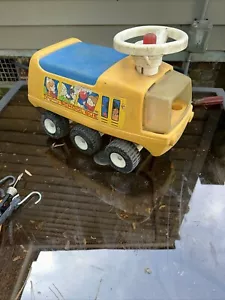 Vintage Fisher-Price Ride-On School Bus 983 Without Original Figure - Picture 1 of 7