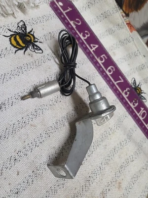 1963 Oldsmobile glove box light NOS 88, 98, Starfire 63 - Image 1 of 4