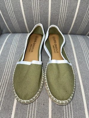 NUEVO Zapatos Alpargata Andre Assous Para Mujer Verde Oliva Lona Talla 39 Foto 1 de 4