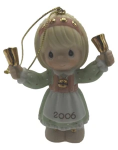 PRECIOUS MOMENT ORNAMENT -610002 - RINGING IN THE SEASON - 2006 - Picture 1 of 4