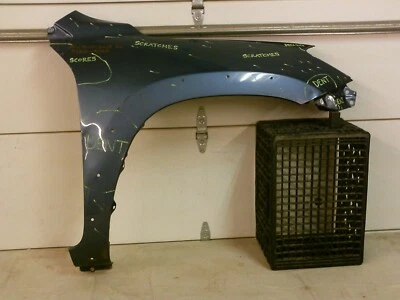 2009,2010,2011 Toyota RAV4 Base/Limited/Sport RH Fender OEM (11UPD) — 第 1/4 张图片