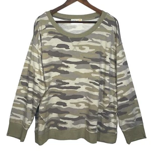 C&C California Pullover Sweater Women Size 2X Camouflage Crew Neck Stretch - Picture 1 of 14