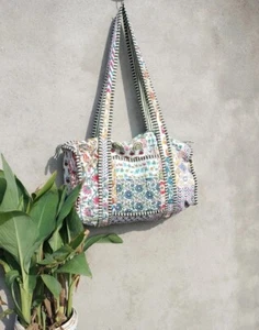 Indian White Quilted Duffle Tote Shoulder Patch Bag Cotton Shopping Duffle Bags - Picture 1 of 4