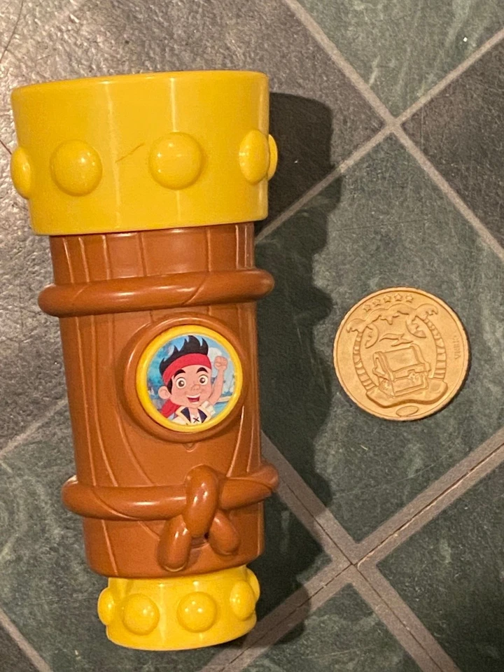 Fisher-Price Jake and the Neverland Pirates Talking Spyglass *Pre-Owned* fff1 - Image 1 of 4
