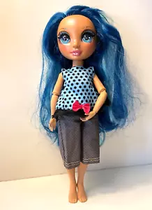 Rainbow High Skyler Bradshaw bambola articolata capelli blu - Foto 1 di 10