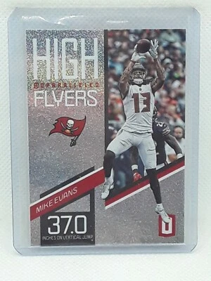 Mike Evans 2019 Panini Unparalleled Football - High Flyers Tampa Bay Buccaneers - Image 1 of 2