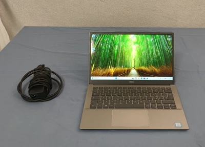 Notebook DELL Latitude 3310- Intel i7-8565U -RAM 8GB SSD 512 GB -13.3" Full HD - Immagine 1 di 4