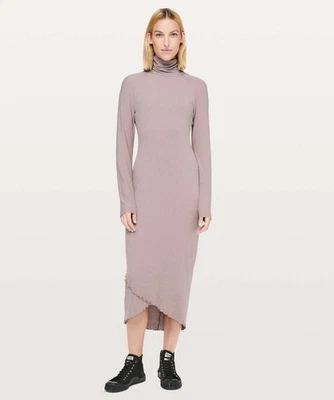 Новый Lululemon Midi платье размер 4 S туманный розовато-лиловый Nai кашемир смесь новый с Ярлыками $168 - Изображение 1 из 4