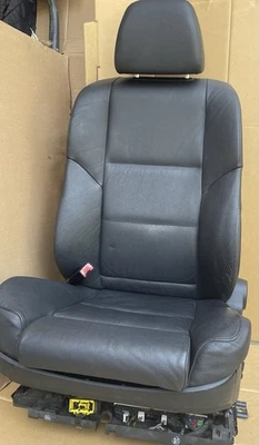 2008 2009 2010 BMW E60 528i 535i 550i 530i Front Passenger Seat Full Assembly - Image 1 of 4