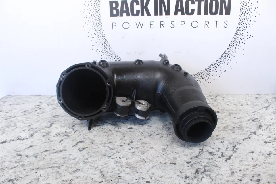 Yamaha Waverunner XLT 1200 2002 tubo de escape codo 66V-14721-01-8P Foto 1 de 4