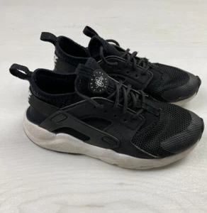 Nike Huarache Kids Size 2Y Black White - Picture 1 of 6
