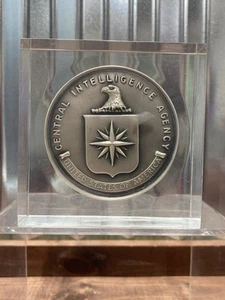 Moneda Desafío 1981 Medallón de Plata de Retiro de la CIA para Servicio Honorable -Nombrada - Imagen 1 de 3