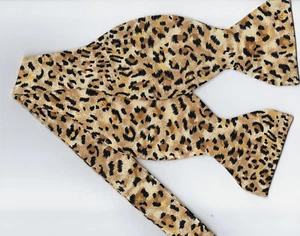 Leopard Bow tie, Black Spots on Tan, Wild Exotic Animal, Zoo, Self-tie Bow tie - Picture 1 of 4