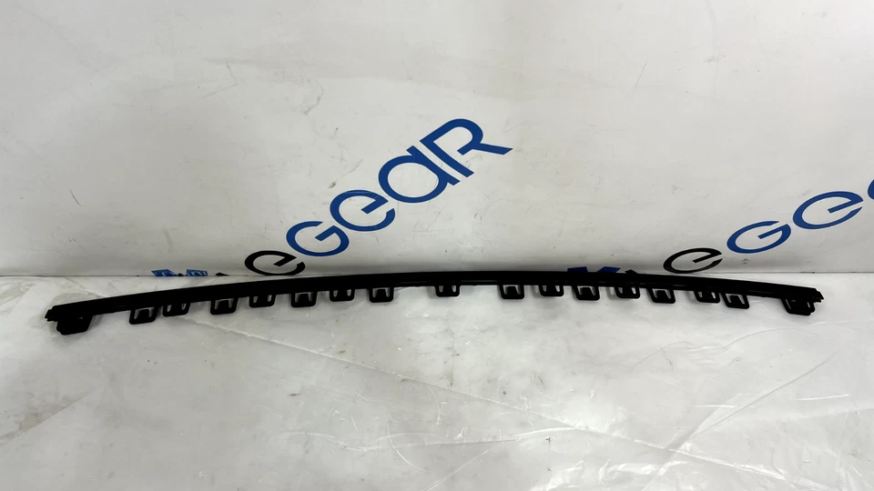 Audi RS5 2019 cupé - Sportback Sportback tira de seguridad OEM 8W6807900B Foto 1 de 4