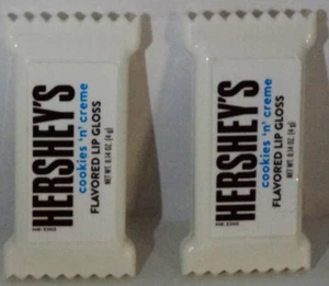 2 HERSHEY'S Official Licensed Product Cookies n Cream Snap Shut Lip Gloss Sealed - Picture 1 of 1