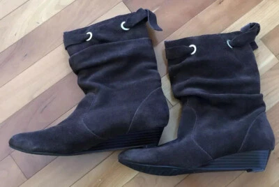 Botas de cuero de gamuza marrón media pantorrilla White Mountain Brooklyn para mujer talla 9M Foto 1 de 4