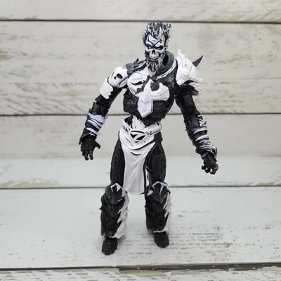 Boneco McFarlane DC Page Punchers Gold Ghosts Of Krypton Zod Sketch 2024 7" - Imagem 1 de 4