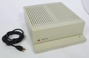 Computer Apple IIgs A2S6000 ROM01 - Alimentatore Ricavato - Testato e Funzionante - Foto 1 di 12