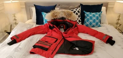 BRAND NEW "GREY LABEL" SUNFIRE RED CANADA GOOSE ERICKSON PARKA MEN'S SIZE LARGE - Image 1 of 4