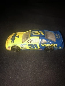 1997 Dale Earnhardt Jr Wrangler #31 1:64 NEARMINT RC NASCAR Diecast - Picture 1 of 6