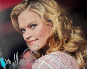 Missi Pyle DODGEBALL, CHARLIE & THE CHOCOLATE FACTORY 8x10 Signed Photo #5 - Picture 1 of 1