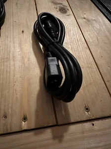 Netzkabel AC Verlängerung AC-Stecker AC-Buchse Kaltgeräte Kabel 1,8 m - Bild 1 von 4
