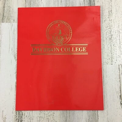 Davidson College 2 口袋文件夹红纸 — 第 1/4 张图片