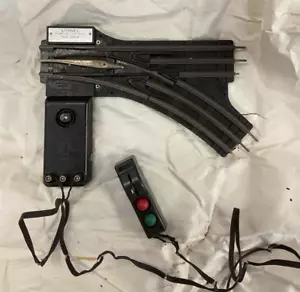 Vintage Lionel 022 Remote Control Switches & Curved Tracks O Gauge Train Layout - Picture 1 of 24