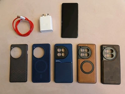 OnePlus 12 Green 16GB 512GB Unlocked with 5 Cases 100W SuperVooc Global version - Image 1 of 4