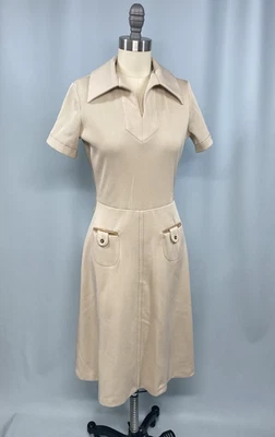 Vintage Dress SIZE EXTRA SMALL tan point collar 70s 60s - Image 1 of 4