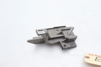 SOPORTE TRASERO CONSOLA CENTRAL VOLKSWAGEN BEETLE 5C 12-19 E2163 Foto 1 de 4