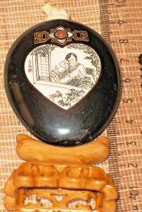 vintage antique Chinese black stone snuff bottle with inlay scrimshaw heart - Picture 1 of 8