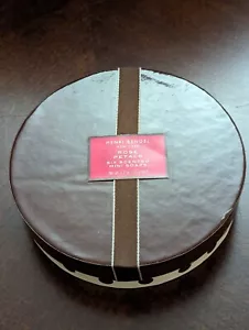 Juego de seis jabones perfumados vintage de pétalos de rosa HENRI BENDEL NEW YORK con descuento - Imagen 1 de 15
