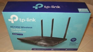 TP-LINK AC 1200 Wireless Dual Band Gigabit Router - Model Archer C1200 - Picture 1 of 4